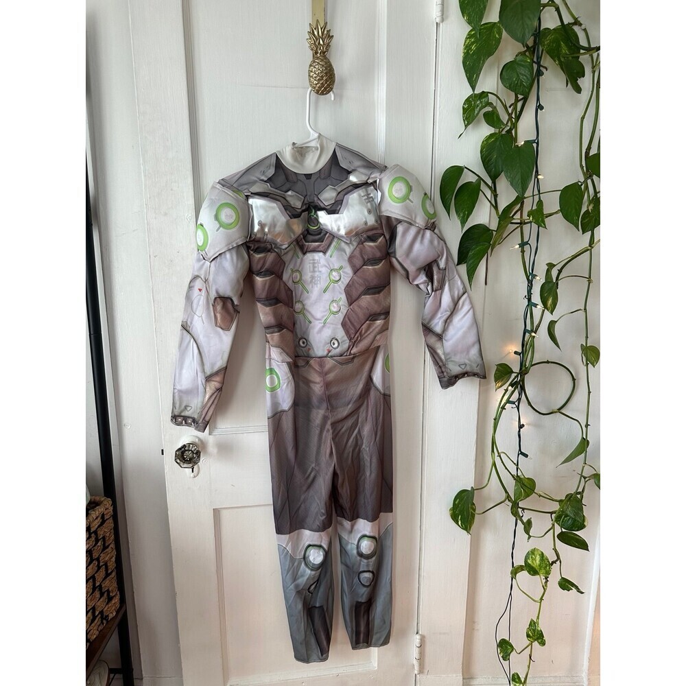 Blizzard overwatch youth size medium 7–8 Costume